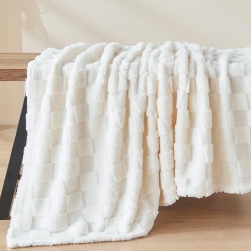 NEWCOSPLAY Super Soft Throw Blanket Ivory Premium Silky Flannel Fleece 3D Checkered Lightweight Bed Blanket All Season Use (Ivory Checkered, Throw(50"x70")) - Image 8