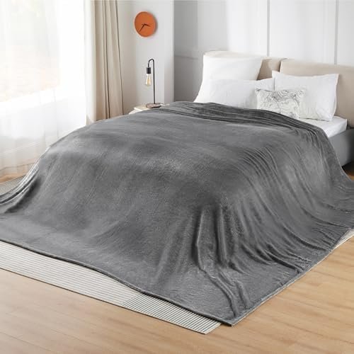 Bedsure Oversized King Fleece Blanket 120"x120" - Soft Cozy Extra Large Throw Blankets for Bed, Sofa, Couch, Travel, Camping, California King Warm Blanket in Winter 10x10, Dark Grey - Image 3