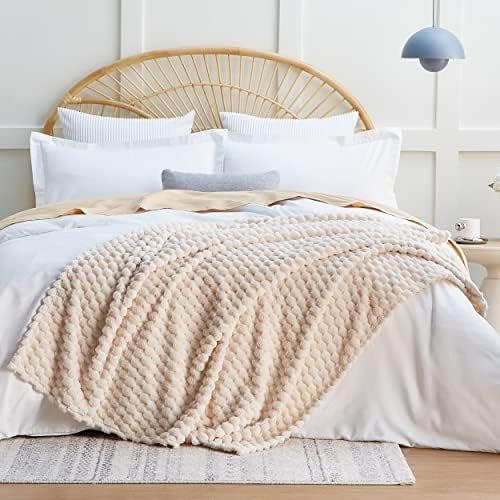 EXQ Home Fleece Throw Blanket for Couch or Bed - 3D Imitation Turtle Shell Jacquard Decorative Blankets - Cozy Soft Lightweight Fuzzy Flannel Blanket Suitable for All Seasons(50"×60",Beige) - Image 3